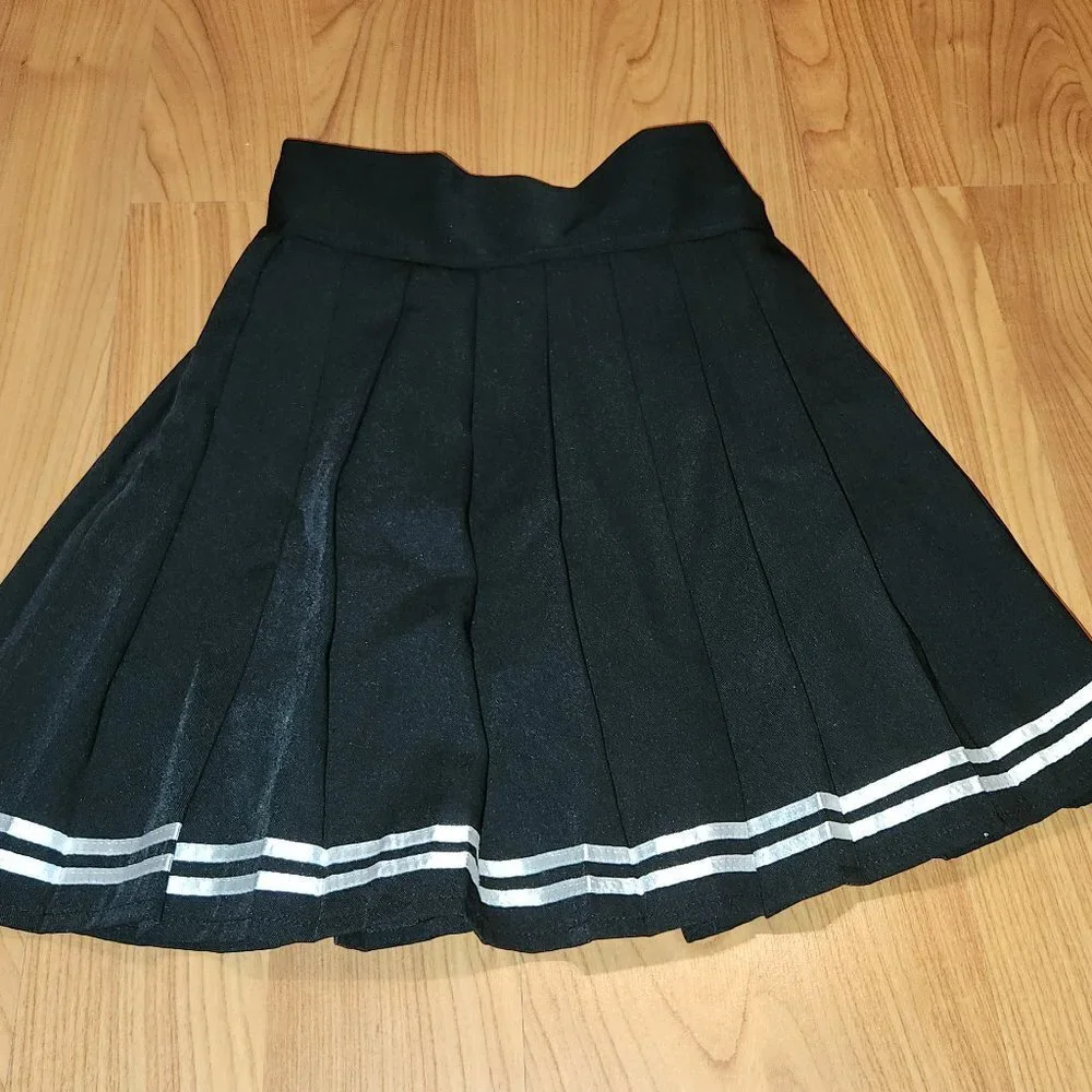 Girls School Girl Pletted Skirt || Sm || EUC